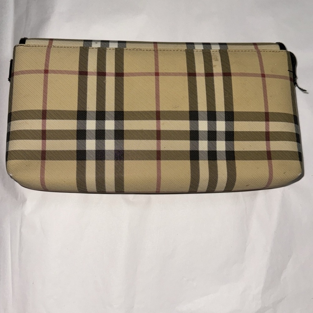 Burberry clutch - Picture 2 of 4
